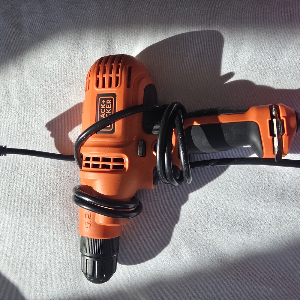 Black & Decker Orange Electric Drill
